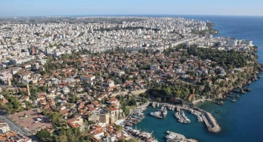 Antalya’da 5 konuttan biri yabancıya satıldı