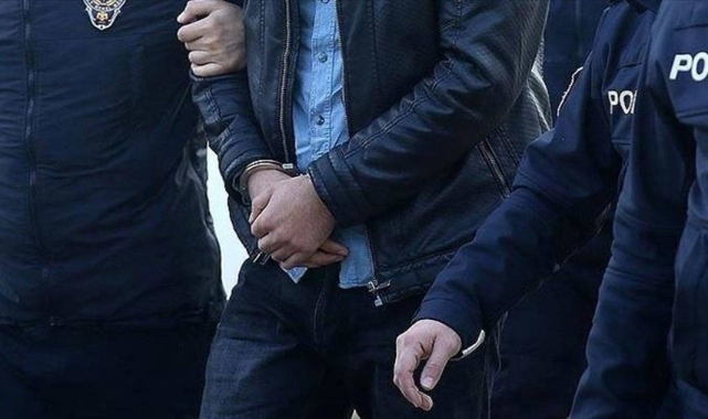 Aykırı ve Ajans Muhbir&#039;in editörleri tutuklandı: &#039;Milliyetçi paylaşımda bulunmak suçu&#039;