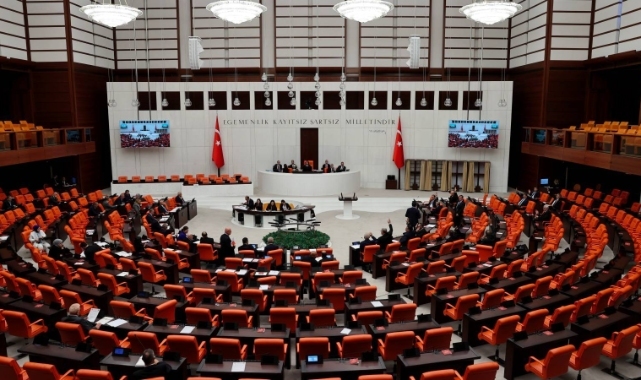 Bahçeli önerdi, TBMM'de yer sorunu çözüldü: Saadet Grubu, MHP'ye komşu oldu