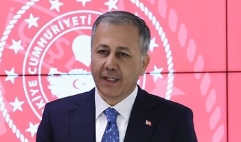 Bakan Yerlikaya: 38 mafya tipi organize suç çetesi çökertildi