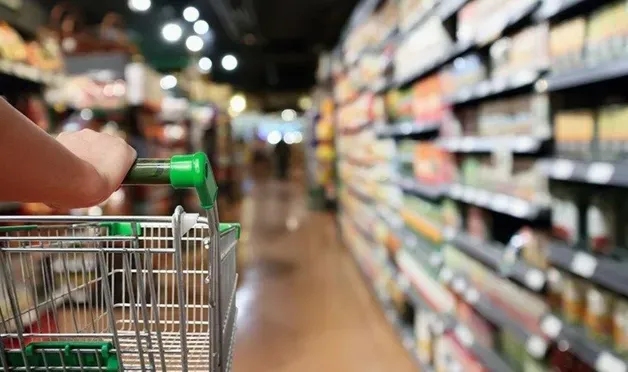 Bakanlık ceza kesti: 'Bebek suyu' yanıltıcı, 'medyum reklamı' yasaya aykırı, gizli zam uygunsuz