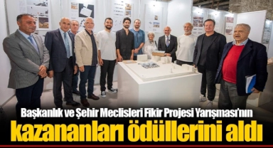 Başkanlık ve Şehir Meclisleri Fikir Projesi Yarışması’nın kazananları ödüllerini aldı