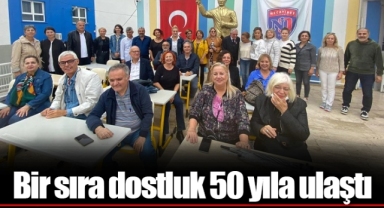 Bir sıra dostluk 50 yıla ulaştı