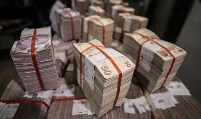 Ekonomistler 'bir haftalık çıkış 73 milyar TL' diyerek sordu: KKM'den ayrılan para nereye gidiyor?