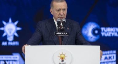 Erdoğan, AKP Genel Başkanlığına yeniden seçildi