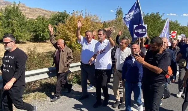Erkan Baş, Amasra Maden Katliamı’nda ölen madenciler için yürüdü