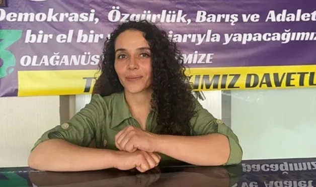 HDP Muş İl Eşbaşkanı Bermal Nergiz gözaltına alındı