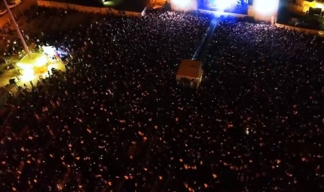 İdare mahkemesi, Adana Valiliği'nin Çukurova Rock Festivali'ne getirdiği yasak kararını durdurdu