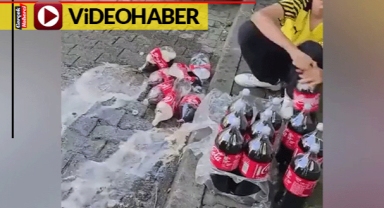 İsrail'i boykot etmek için litrelerce Coca-Cola'yı döktü
