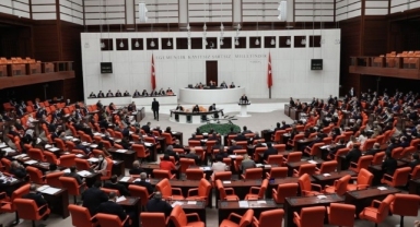İsveç'in NATO'ya katılım protokolü TBMM Dışişleri Komisyonu'na sevk edildi