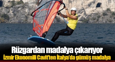 İzmir Ekonomili Cavit’ten İtalya’da gümüş madalya
