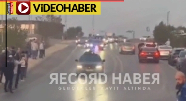 Konu: Tarikat şeyhinin konvoyu...