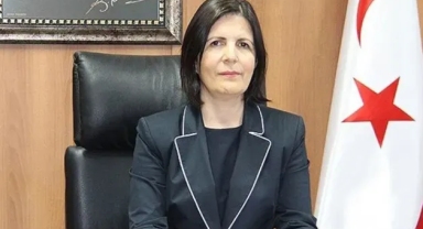 Kuzey Kıbrıs'ın eski başbakanı Sibel Siber gözaltına alındı