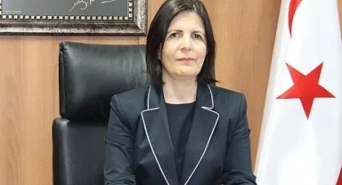 Kuzey Kıbrıs'ın eski başbakanı Sibel Siber gözaltına alındı