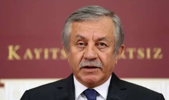 Meclis Başkanvekili Celal Adan'ın mikrofonu açık kaldı: 'P..venkler...'