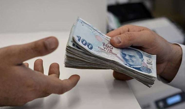 Özel banka sandıkları üzerinden emekli olanlar da 5 bin liralık ikramiyeyi alamayacak