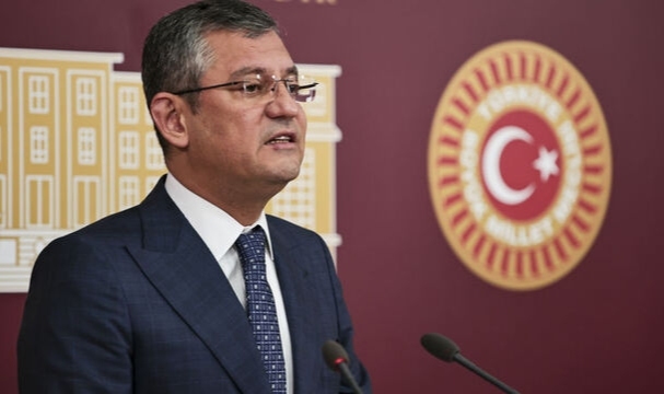 Özel'den kurultay öncesi Kılıçdaroğlu ve üyelere 'özel' mektup
