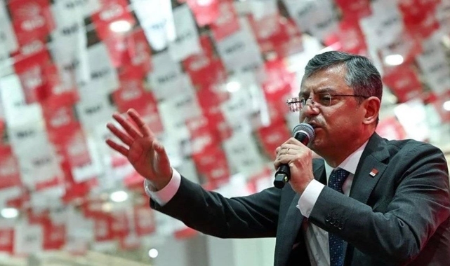 Özgür Özel: &#039;Bir şeyler değişiyor&#039; dedirtebilirsek; CHP yerel seçimlerde tarihinin en büyük başarısını elde edebilir