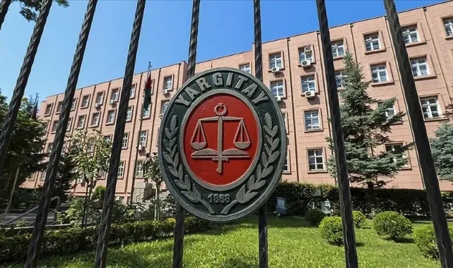Yargıtay'dan emsal "dedikodu" kararı! Tazminatsız kovulma nedeni