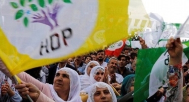 Yeşil Sol Parti'nin isim değiştirmesi Diyarbakır'da nasıl karşılandı?