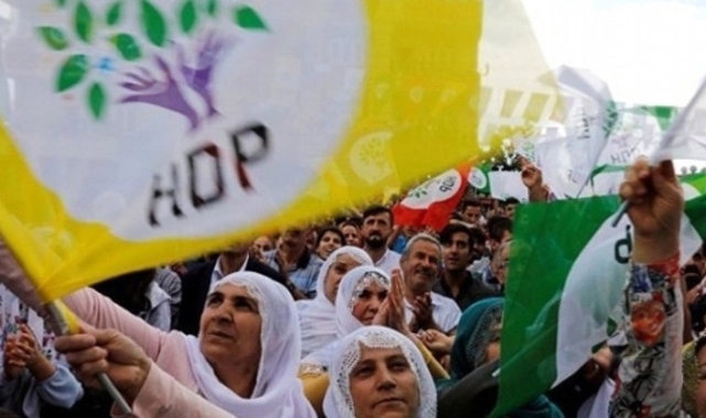 Yeşil Sol Parti'nin isim değiştirmesi Diyarbakır'da nasıl karşılandı?