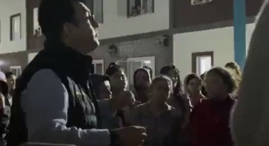 Yurt müdüründen öğrencilere: Çakılacağını düşünüyorsan binme asansöre