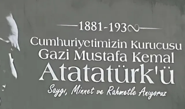 10 Kasım pankartında Atatürk'ün adını yanlış yazdılar