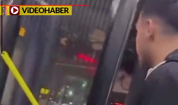 Arabası olmadığı için terk edildi, herkese otobüs biniş ısmarladı