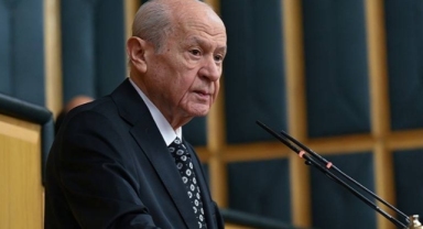 Bahçeli: Atanamayan hiçbir öğretmen bırakılmamalıdır, etap etap hepsi kadroya geçirilmelidir