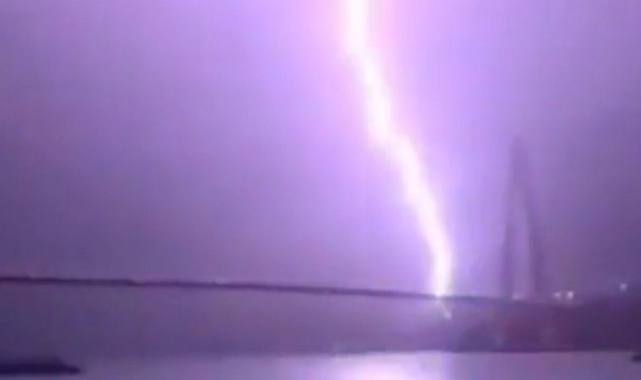 Bakanlıktan o iddiaya yanıt! &quot;Yavuz Sultan Selim Köprüsü&#039;ne yıldırım düştü&quot;