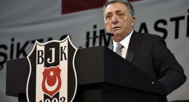 Beşiktaş Başkanı Ahmet Nur Çebi başkanlık kararını açıkladı