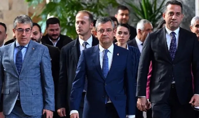 CHP’den Antalya’da yerel seçim kampı