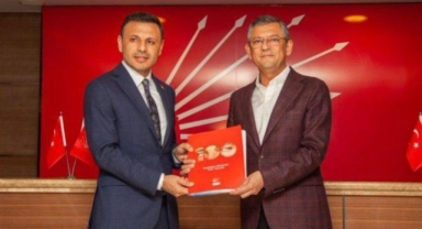 CHP İstanbul İl Başkanı Çelik'ten,  Özgür Özel'e destek
