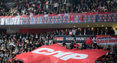 CHP Kurultayı'nda ikinci gün: Parti Meclisi ve Yüksek Disiplin Kurulu belirlenecek