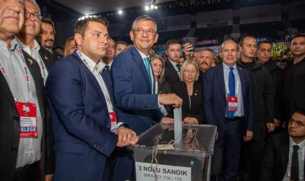 CHP lideri seçilen Özgür Özel: "Devir teslim törenini partimize yakışır bir şekilde yapacağız"