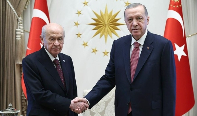 Erdoğan, Bahçeli ile bir saat görüştü: 1 saat sürdü