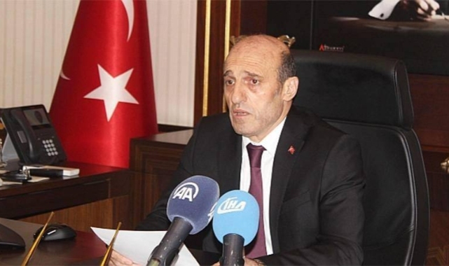 Eski sevgilisini ormana kaçırıp, darp ettiği için "10 ay ceza alan" eski vali beraat etti