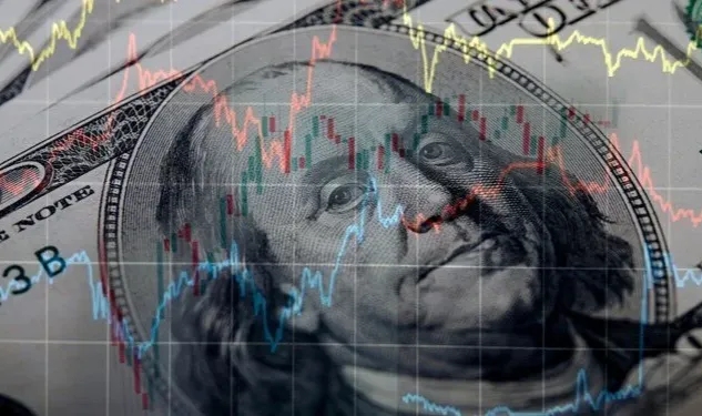 Faiz kararı sonrası dolar/TL düşüşe geçti!