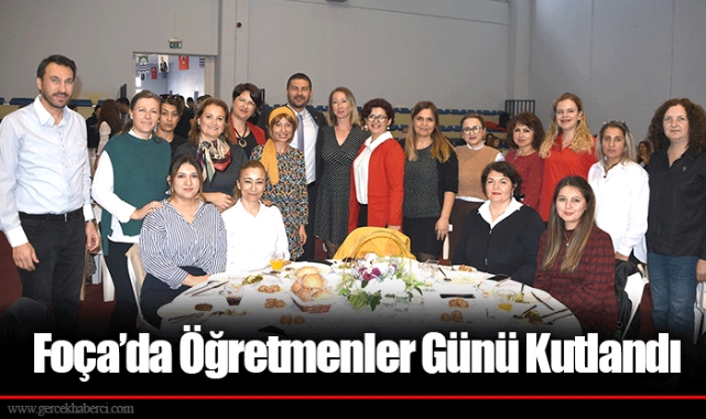 Foça’da Öğretmenler Günü Kutlandı
