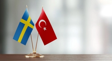 İsveç’in NATO üyeliği TBMM Dışişleri Komisyonu’nda ertelendi