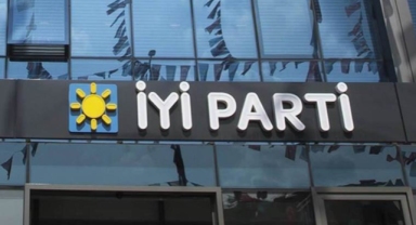İYİ Parti'de toplu istifa: 'Para musluğunun başında olan kişi ile...'