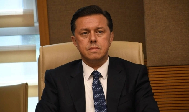 "İYİ Parti'den istifa eden milletvekili Hatipoğlu, AK Parti'ye katılacağını doğruladı"