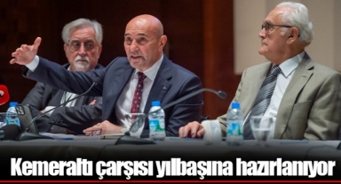 Kemeraltı çarşısı yılbaşına hazırlanıyor