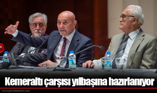 Kemeraltı çarşısı yılbaşına hazırlanıyor