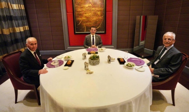 Kurultay öncesi önemli görüşme: İmamoğlu, Murat Karayalçın ve Hikmet Çetin ile bir araya geldi