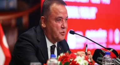 Muhittin Böcek’in başdanışmanının aynı anda beş yerde çalıştığı ortaya çıktı