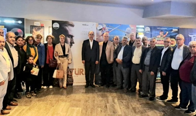 Muhtarlar Atatürk filminde