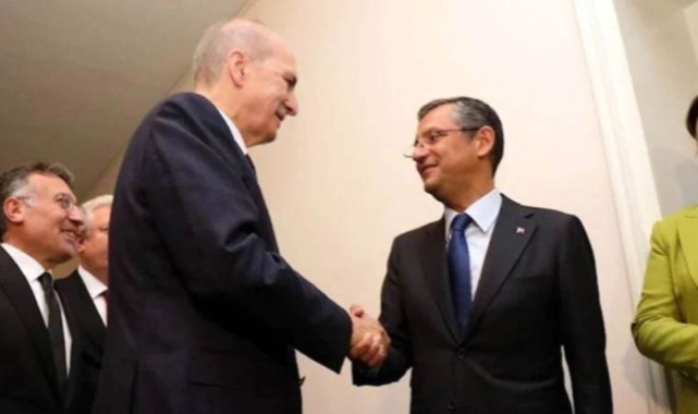 Numan Kurtulmuş'tan Özgür Özel'e ziyaret!
