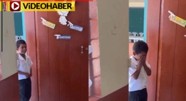 Sınıf arkadaşları doğum gününü kutladı, göz yaşlarına boğuldu
