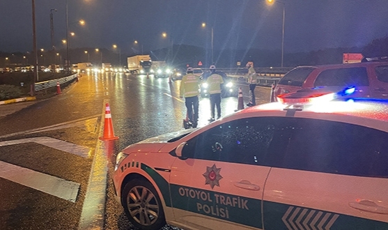 Sürücüler dikkat! Bolu Dağı Tüneli İstanbul yönü trafiğe kapatıldı
